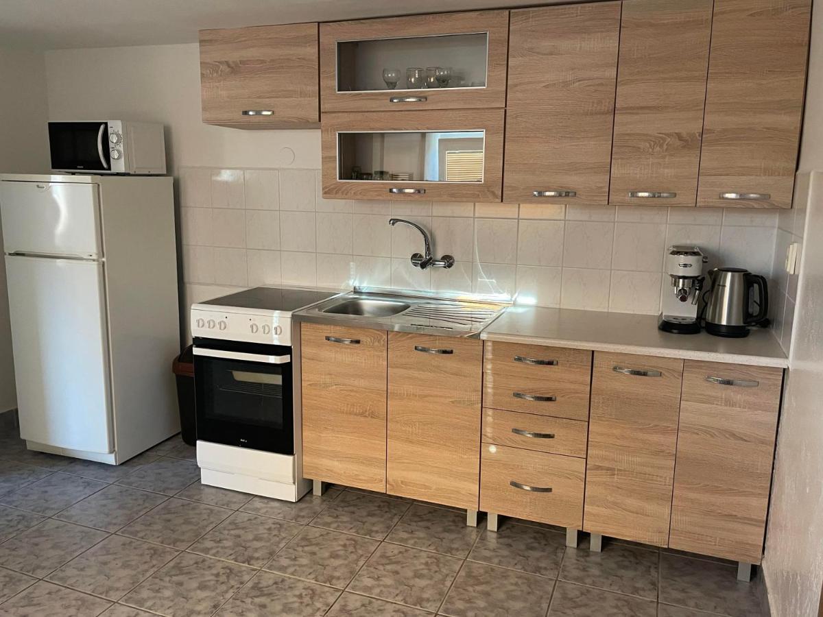 Apartman Anna Dubrava Екстер'єр фото
